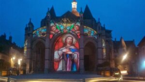Evening Light Show during a stroll in Beaune