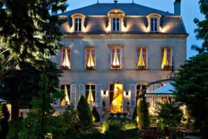 Hostellerie le Cèdre in Beaune